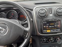 Nero Usata 2014 Dacia Sandero Stepway Tre volumi | 4800 € (Buon prezzo)