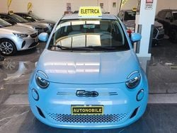 Blu Usata 2022 Fiat 500e Icon Tre volumi | 17.900 € (Buon prezzo)