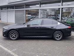 Black sapphire metallic Usata 2024 BMW 520 Tre volumi | 45.000 € (Super prezzo)