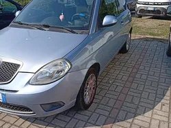 Usata 2010 Lancia Ypsilon Due volumi | 4000 € (Buon prezzo)