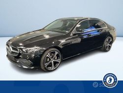 Nero Nuova 2025 Mercedes C220 Advanced Tre volumi | 49.000 € (Super prezzo)