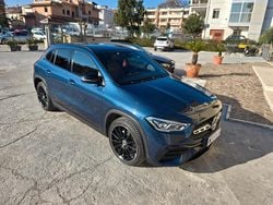 Blu Usata 2020 Mercedes GLA250 Premium SUV | 29.500 € (Cara)