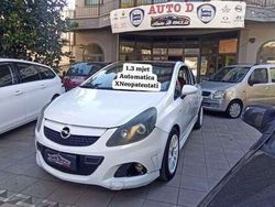 Bianco Usata 2009 Opel Corsa Sport Due volumi | 2900 € (Ottimo prezzo)