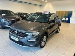 Grigio Usata 2020 VW T-Roc Style SUV | 17.200 € (Buon prezzo)