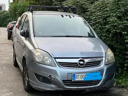 Usata 2009 Opel Zafira Monovolume | 500 € (Super prezzo)