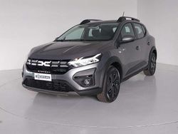 Grigio(met.) Nuova 2025 Dacia Sandero Expression Due volumi | 17.650 € (Buon prezzo)