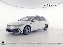 Pure white Usata 2022 VW Golf VIII R-line Station wagon | 23.400 € (Buon prezzo)