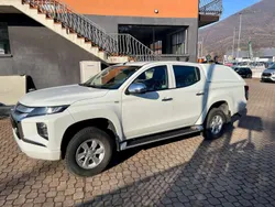 Bianco Usata 2020 Mitsubishi L200 Intense Pick-up | 22.000 € (Ottimo prezzo)