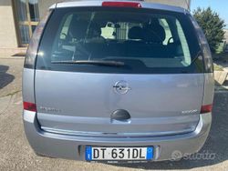 Grigio Usata 2008 Opel Meriva Monovolume | 2500 € (Buon prezzo)