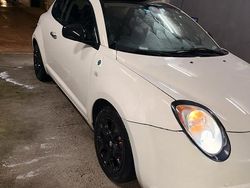 Bianco Usata 2011 Alfa Romeo MiTo Distinctive Due volumi | 3900 € (Molto cara)