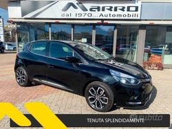 Nero Usata 2018 Renault Clio IV Tre volumi | 9950 € (Buon prezzo)