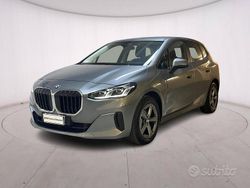Skyscraper grey Usata 2022 BMW 218 Active Tourer Comfort Edition Monovolume | 26.900 € (Buon prezzo)