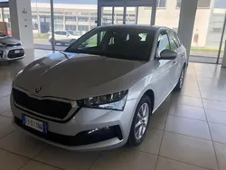 Grigio Usata 2019 Skoda Scala Style Due volumi | 18.000 € (Cara)