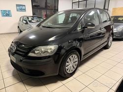 Nero Usata 2006 VW Golf Comfortline Tre volumi | 1900 € (Super prezzo)