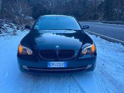 Nero Usata 2007 BMW 530 Sport Line Tre volumi | 8350 €