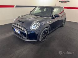 Nero Usata 2022 Mini Cooper SE Due volumi | 14.990 € (Super prezzo)