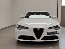 Bianco Usata 2018 Alfa Romeo Giulia Tre volumi | 18.199 € (Buon prezzo)