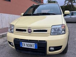 Giallo Usata 2011 Fiat Panda 4x4 Due volumi | 7700 € (Buon prezzo)