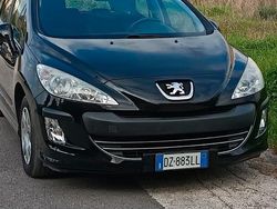 Nero Usata 2010 Peugeot 308 Tre volumi | 4800 € (Buon prezzo)