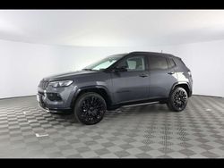 Graphite grey con tetto nero Usata 2024 Jeep Compass SUV | 28.600 € (Cara)