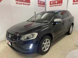 Nero Usata 2014 Volvo XC60 R-Design Momentum SUV | 12.500 € (Buon prezzo)