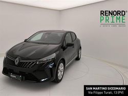 Nero etoilé Usata 2025 Renault Clio V Evolution Tre volumi | 18.900 € (Buon prezzo)