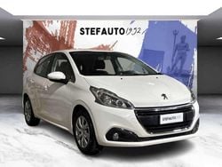 Bianco Usata 2019 Peugeot 208 Active Due volumi | 7900 € (Ottimo prezzo)