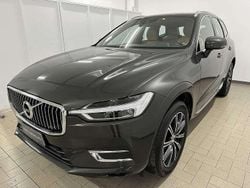 Pine grey (724) Usata 2018 Volvo XC60 Inscription SUV | 33.850 € (Molto cara)