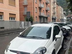 Bianco Usata 2012 Abarth Punto Evo Due volumi | 7500 € (Super prezzo)