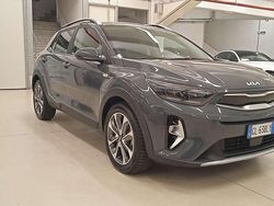 Grigio Usata 2022 Kia Stonic Style SUV | 15.900 € (Buon prezzo)