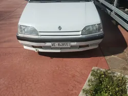 Usata 1991 Renault R25 Tre volumi | 4100 €