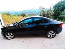 Nero Usata 2017 Volvo S60 Tre volumi | 12.500 € (Molto cara)