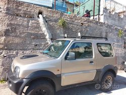 Grigio Usata 2004 Suzuki Jimny SUV | 8000 € (Cara)