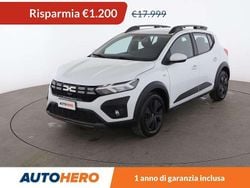 Bianco Nuova 2025 Dacia Sandero Expression Due volumi | 16.799 € (Buon prezzo)