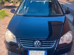Nero Usata 2006 VW Polo Tre volumi | 1700 € (Buon prezzo)