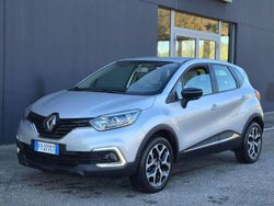 Argento Usata 2019 Renault Captur Business SUV | 12.900 € (Buon prezzo)