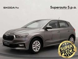 Grigio Nuova 2025 Skoda Fabia Tre volumi | 17.700 € (Ottimo prezzo)
