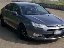 Usata 2009 Citroën C5 Business Class Tre volumi | 2700 € (Buon prezzo)