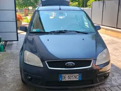Usata 2006 Ford C-MAX Monovolume | 2000 € (Buon prezzo)