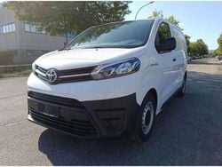 Bianco Nuova 2025 Toyota Proace Active Furgone | 16.990 € (Super prezzo)