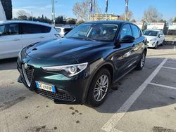 Verde visconti Usata 2021 Alfa Romeo Stelvio SUV | 22.900 € (Ottimo prezzo)