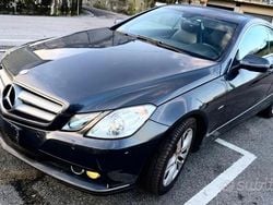 Grigio Usata 2011 Mercedes E250 Avantgarde Coupé | 8000 € (Super prezzo)