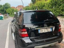 Nero Usata 2007 Mercedes ML320 SUV | 6000 € (Buon prezzo)