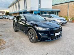 Nero Usata 2021 Ford Mustang Mach-E Standard Range SUV | 26.300 € (Ottimo prezzo)