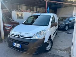 Bianco Usata 2016 Citroën Berlingo Tre volumi | 6700 € (Buon prezzo)