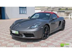 Grigio(met.) Usata 2018 Porsche 718 Boxster | 65.000 € (Cara)