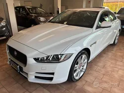 Bianco Usata 2016 Jaguar XE Portfolio Tre volumi | 14.900 € (Super prezzo)