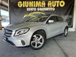 Argento Usata 2019 Mercedes GLA180 SUV | 19.300 € (Buon prezzo)