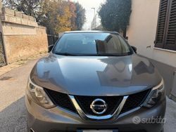 Grigio Usata 2016 Nissan Qashqai SUV | 13.000 €
