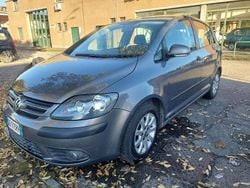 Grigio scuro Usata 2007 VW Golf Plus Cross Comfortline Monovolume | 4500 € (Cara)